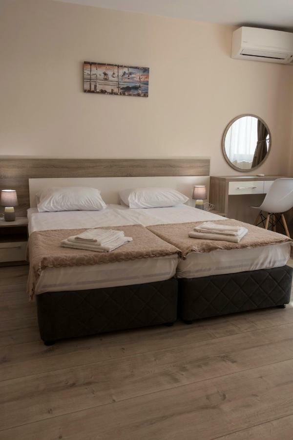 Margis Home Burgas Exterior photo